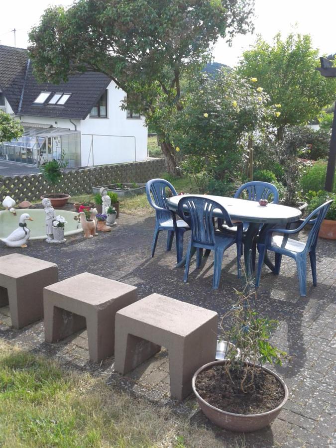 Ferienwohnung Fuelbier Oberzissen Esterno foto